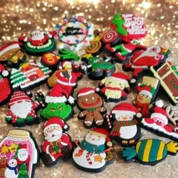 Christmas Croc Charms - Picture 1 of 1